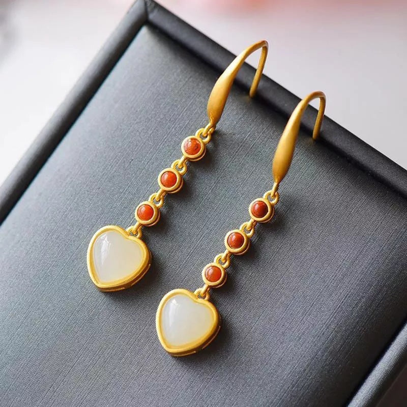 Elegant Silver Earring for Every Occasion
