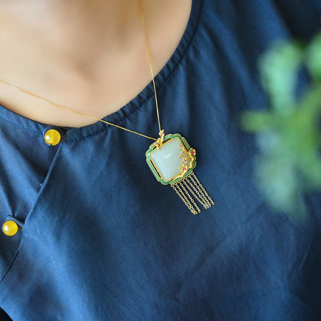 Delicate Artisan Gold Necklace