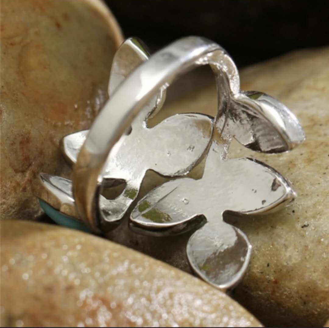 Charming Ring for Any Occasion