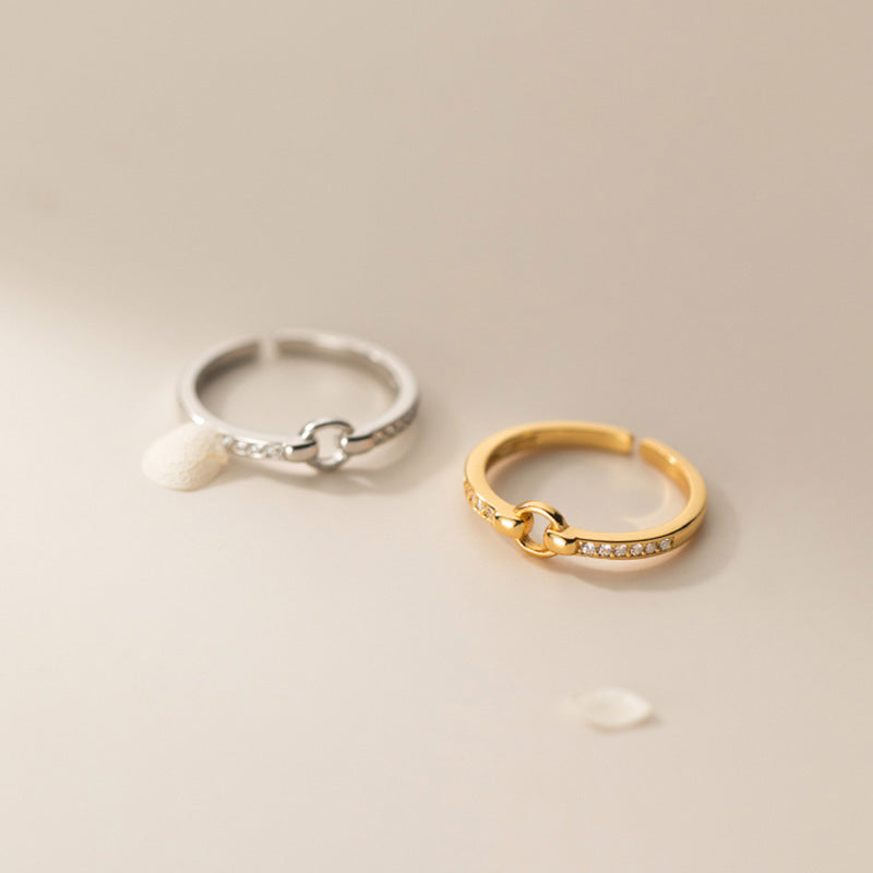 Romantic Gold Ring for Special Moments