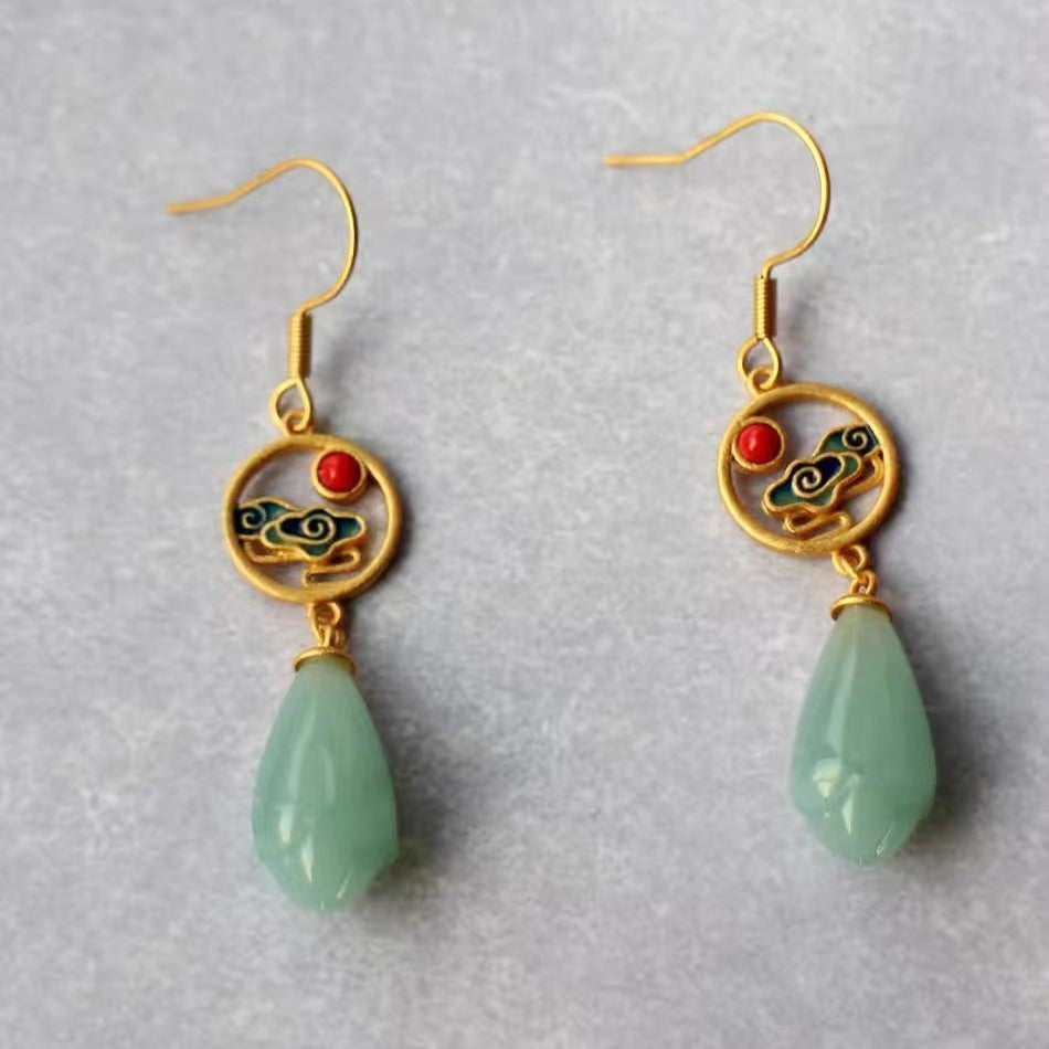 Classic Silver Earring with Timeless Appeal