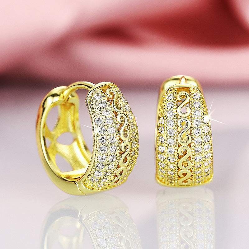 Beautiful Earring with Unique Style