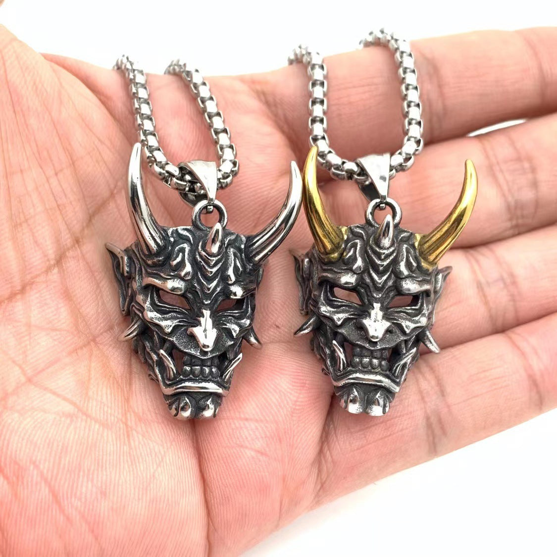 Charming Pendant for Any Occasion