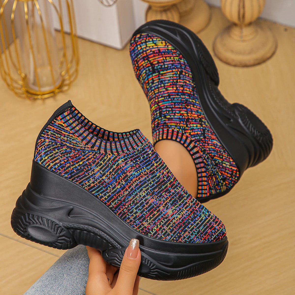Graceful Orthopedic Shoes for Modern Look