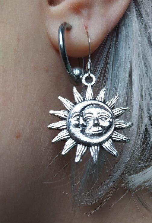Romantic Earring for Special Moments