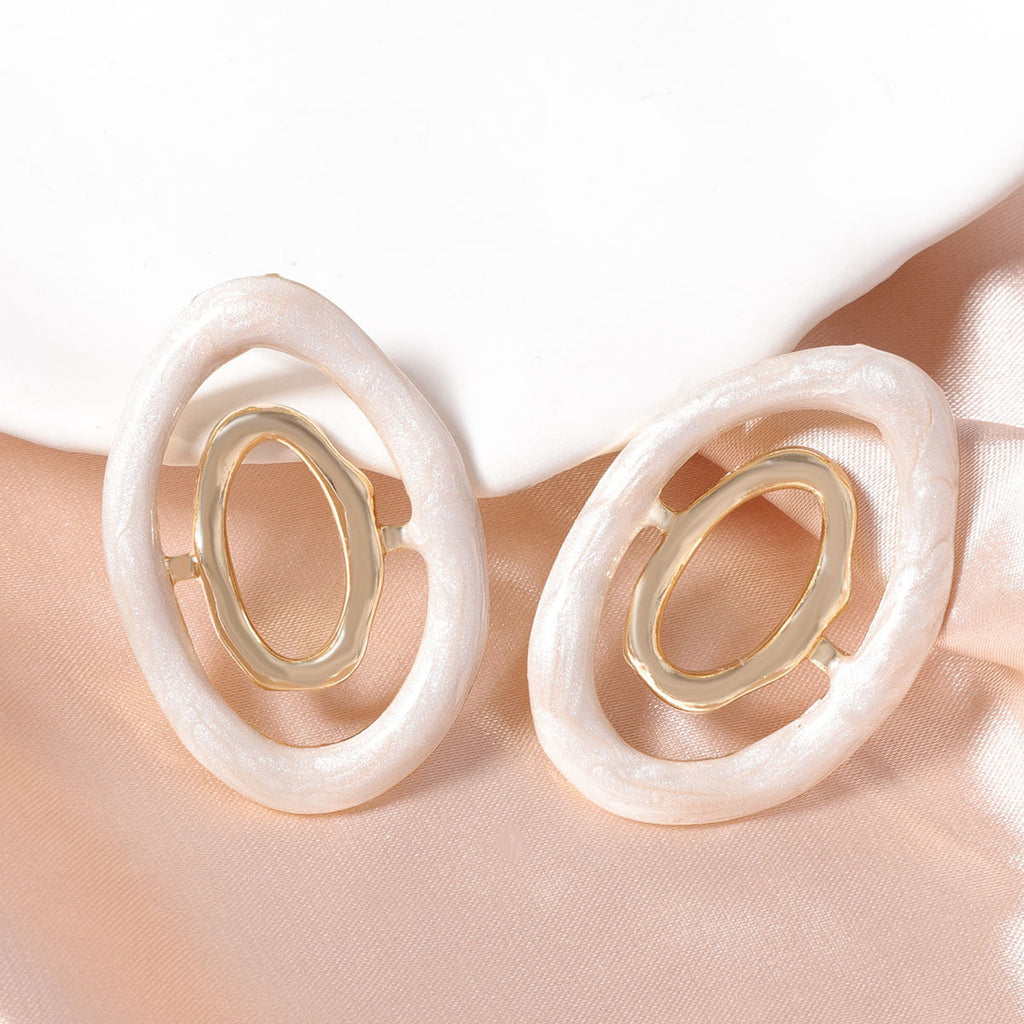 Beautiful Earring with Unique Style