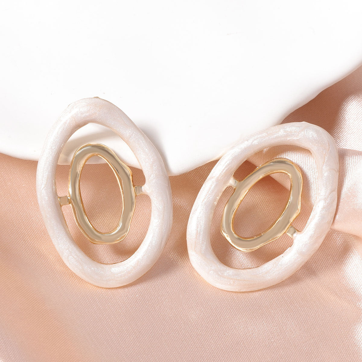 Beautiful Earring with Unique Style