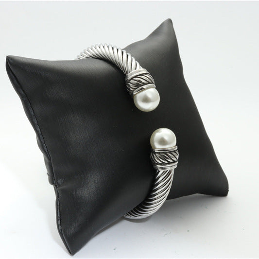 Stunning Bracelet for Daily Wear