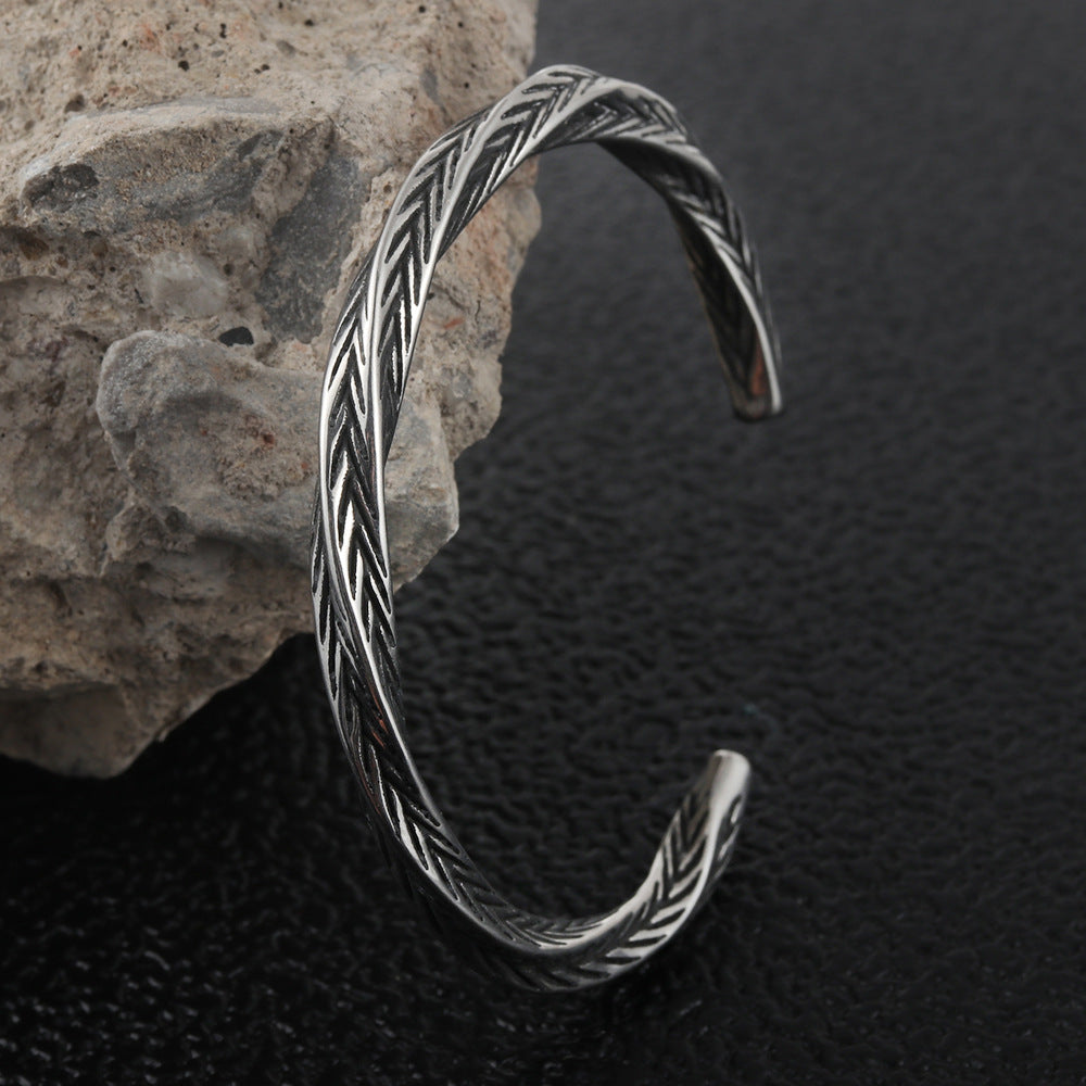 Romantic Bracelet for Special Moments