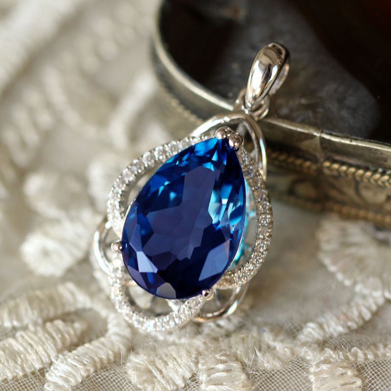 Stunning Necklace for Daily Wear