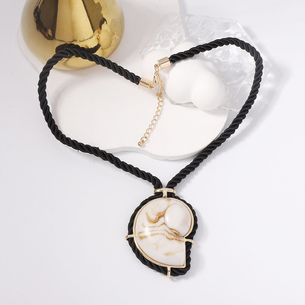 Charming Necklace for Any Occasion