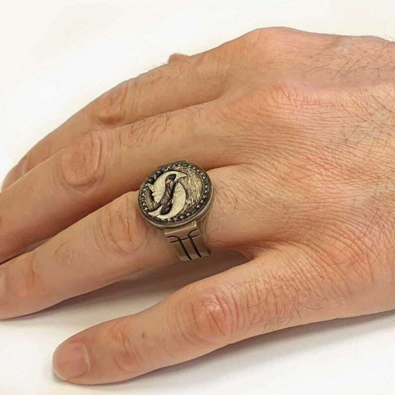 Classic Ring with Timeless Appeal