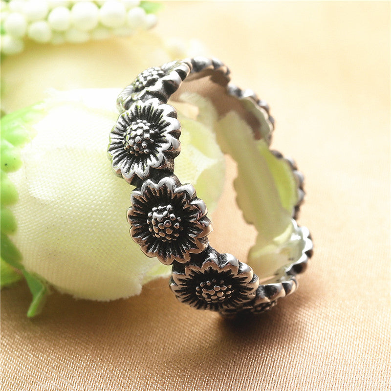 Classic Ring with Timeless Appeal