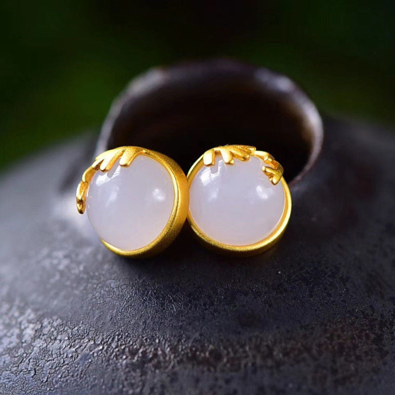 Beautiful Gold Earring with Unique Style