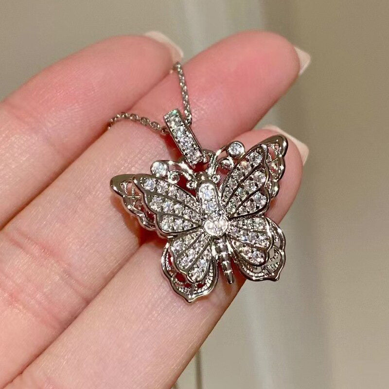 Charming Piece for Any Occasion