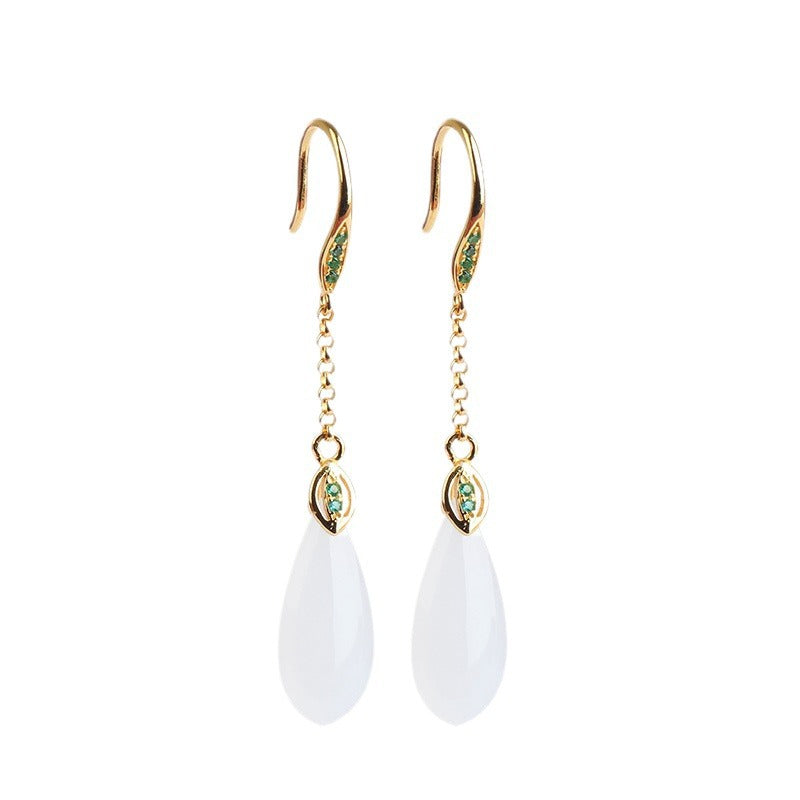 Classic Gold Earring with Timeless Appeal