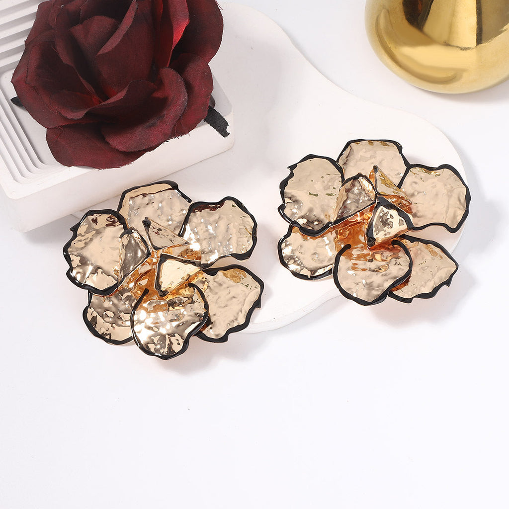 Elegant Earring for Every Occasion