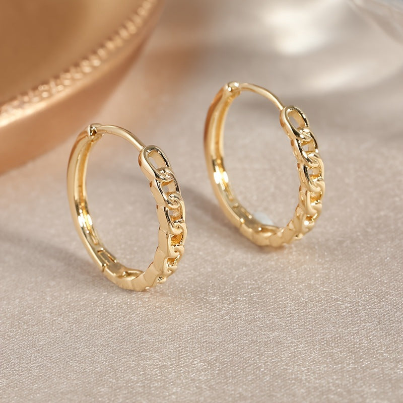 Elegant Earring for Every Occasion