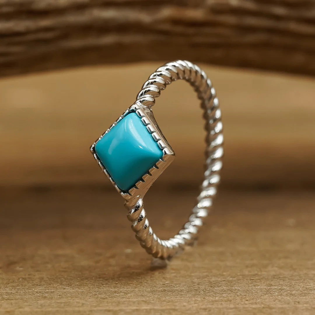 Elegant Ring for Every Occasion