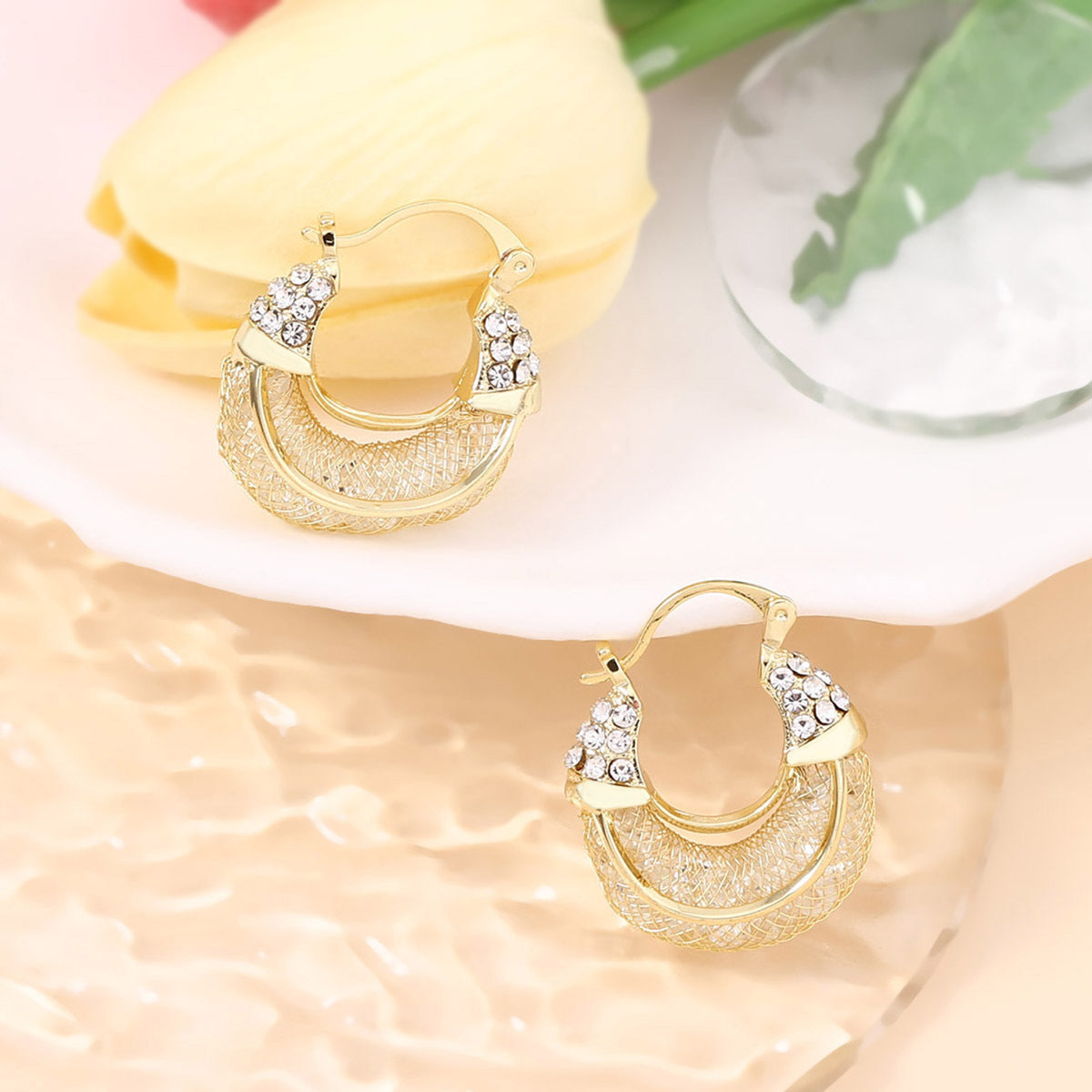 Stunning Gold Earring for Daily Wear