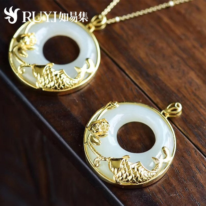 Stunning Silver Necklace for Daily Wear