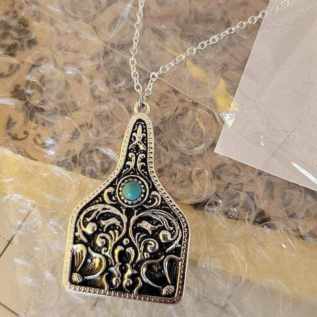 Charming Necklace for Any Occasion