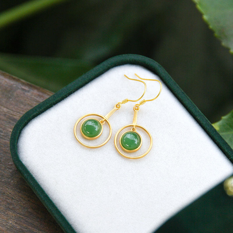 Elegant Silver Earring for Every Occasion