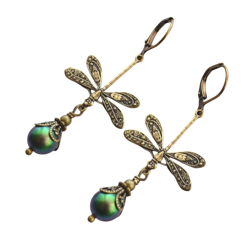 Romantic Pearl Earring for Special Moments