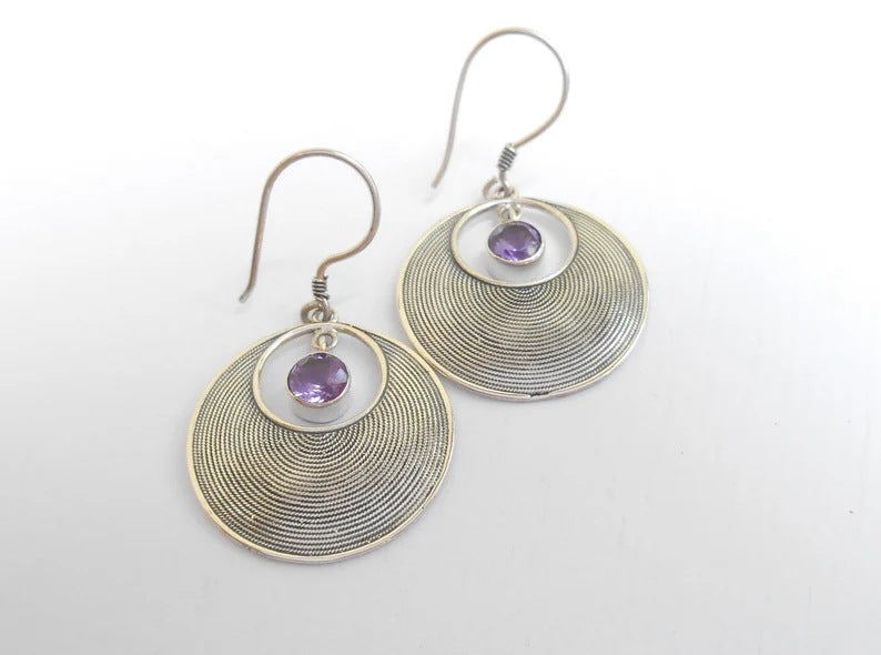 Classic Earring with Timeless Appeal