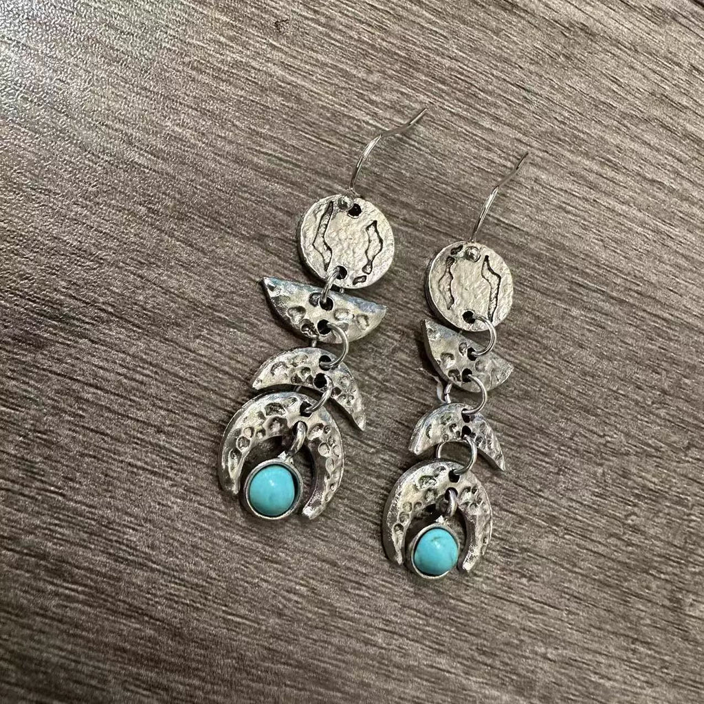 Beautiful Silver Earring with Unique Style