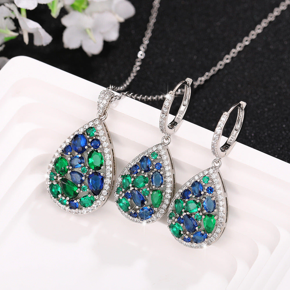 Beautiful Necklace with Unique Style