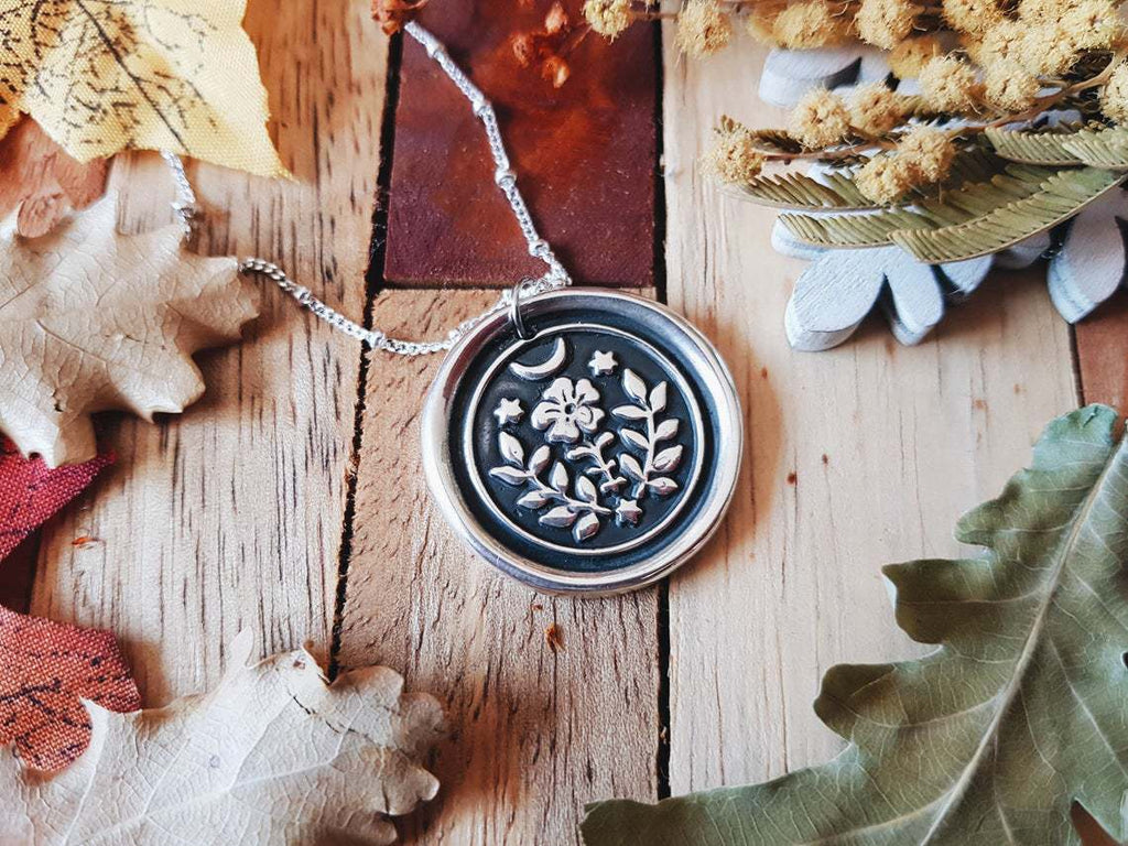 Stunning Necklace for Daily Wear
