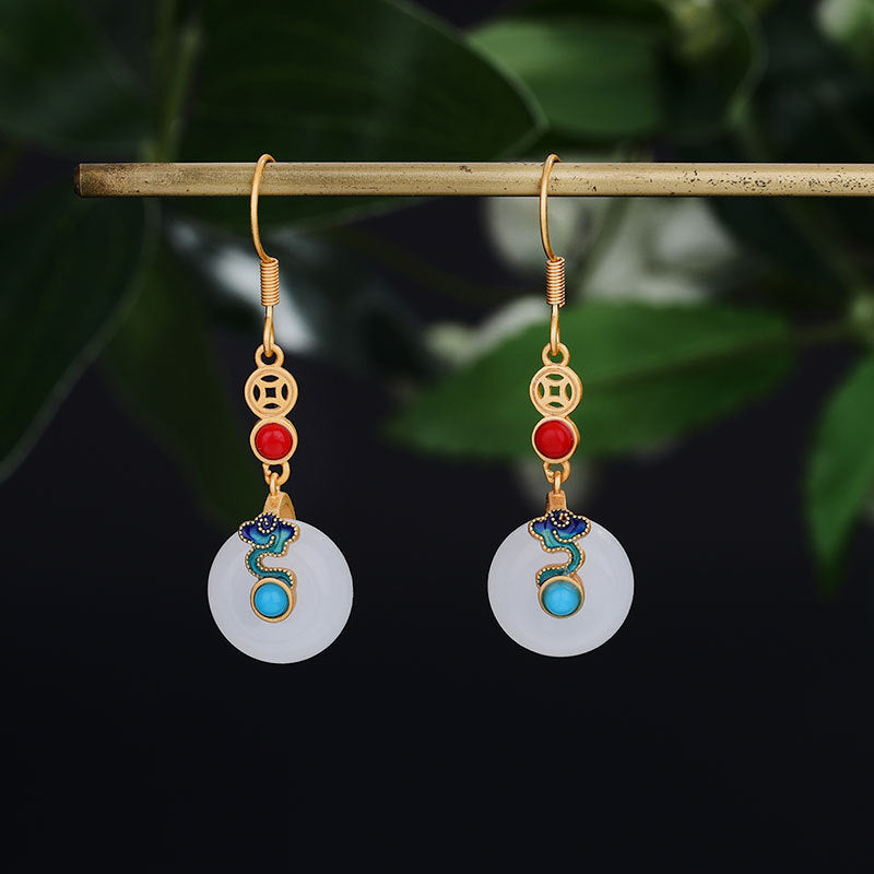 Beautiful Gold Earring with Unique Style