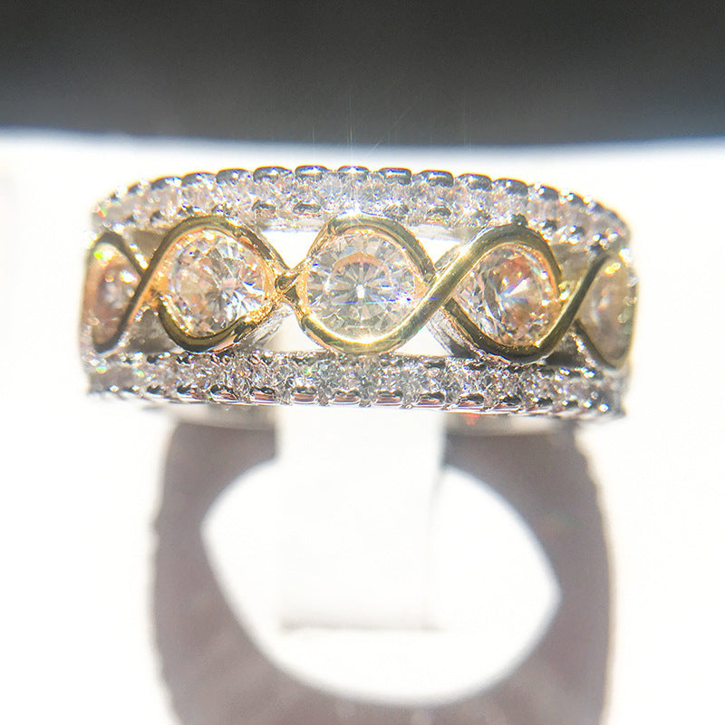 Charming Gold Ring for Any Occasion