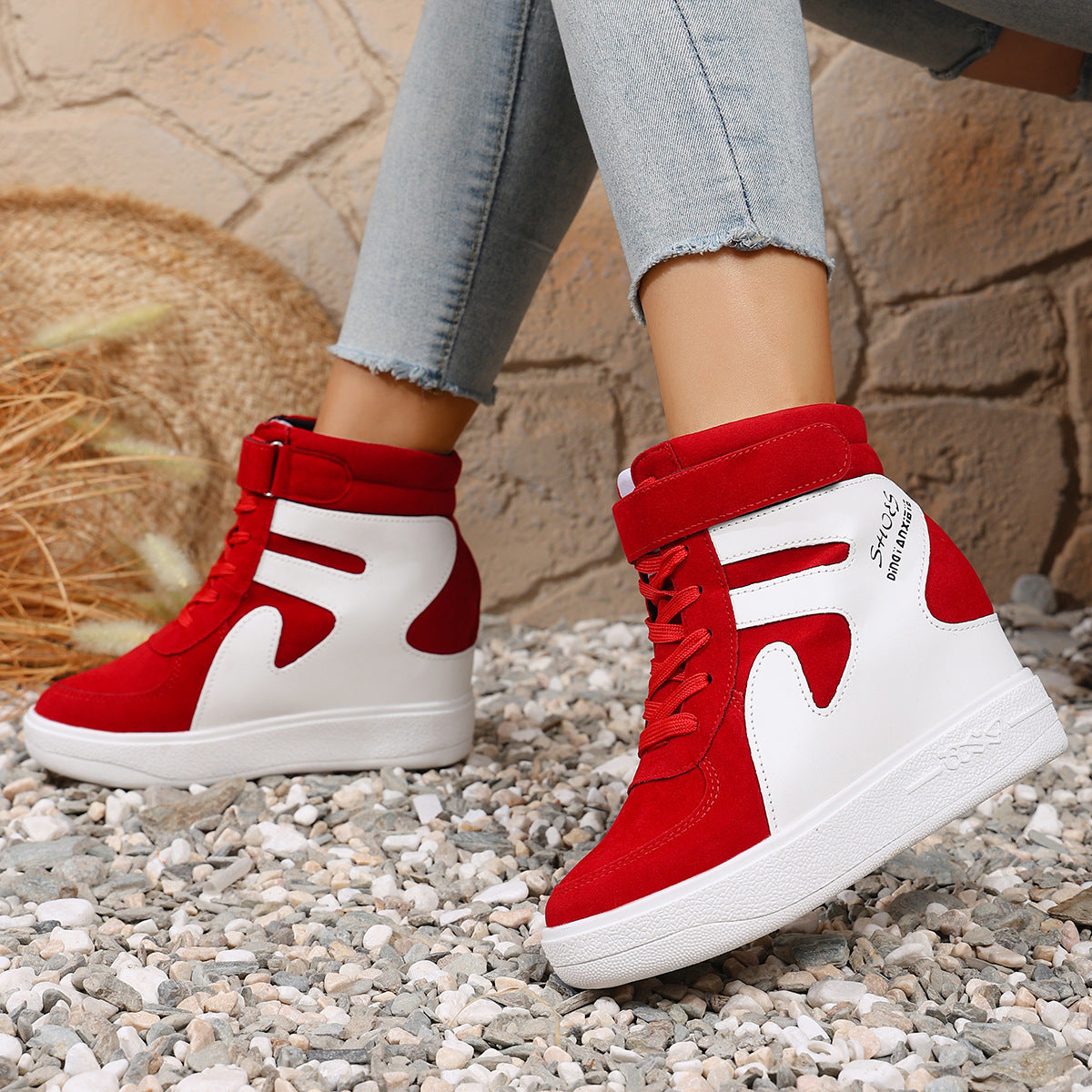 Graceful Orthopedic Sneakers for Modern Look