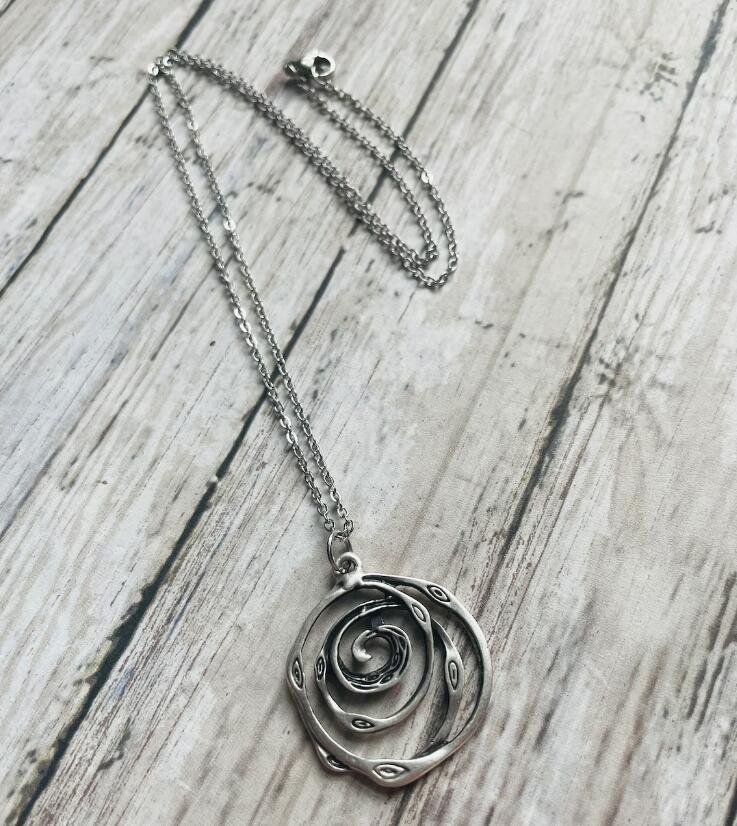 Romantic Necklace for Special Moments