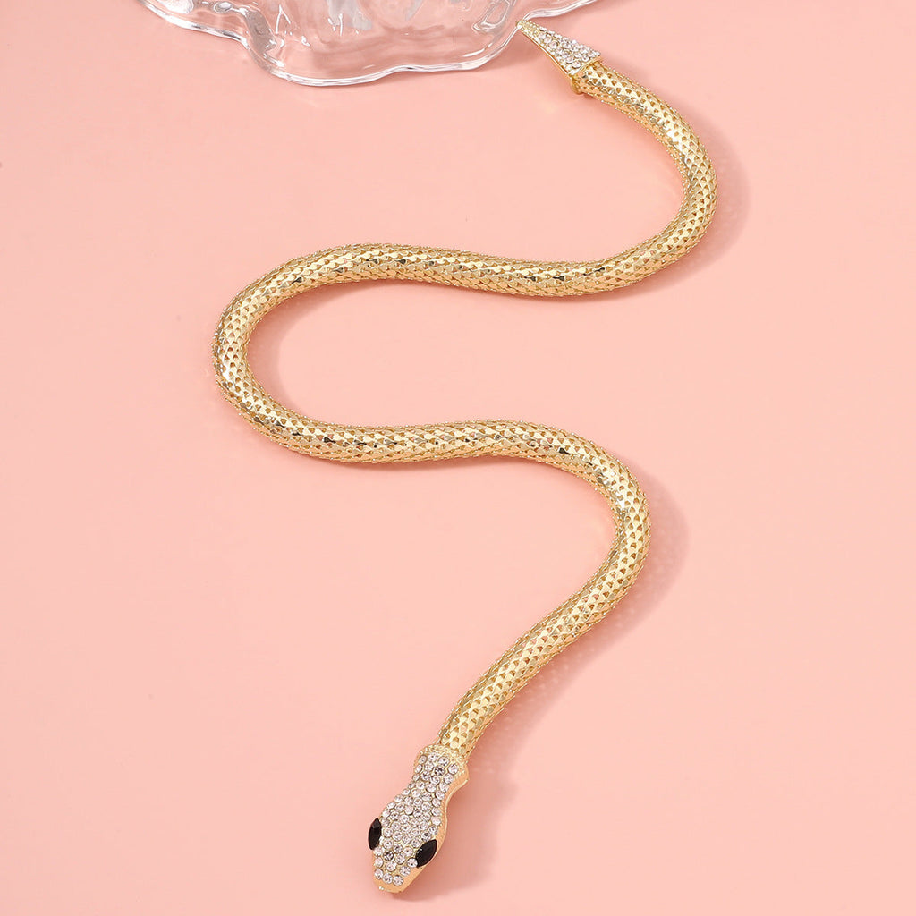 Beautiful Gold Chain with Unique Style