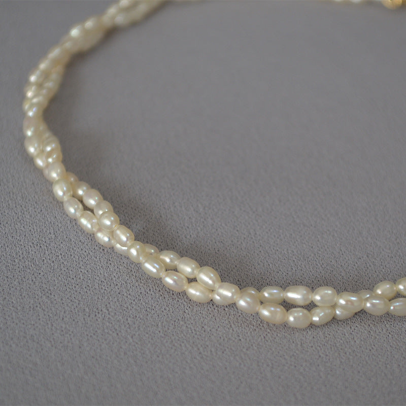 Romantic Pearl Necklace for Special Moments