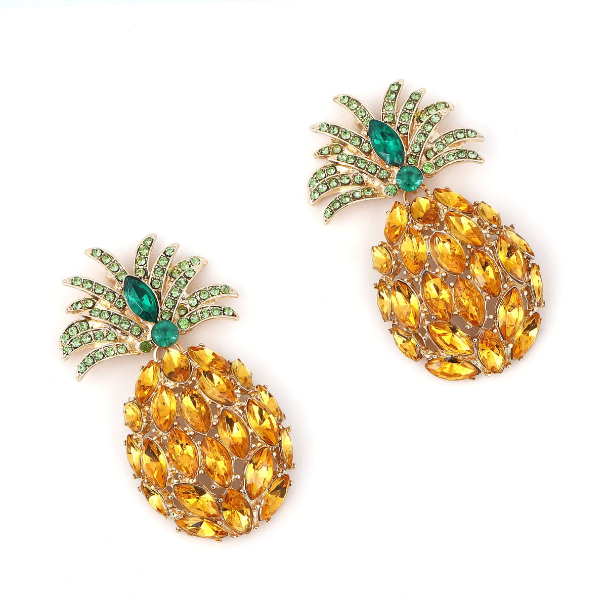 Charming Earring for Any Occasion
