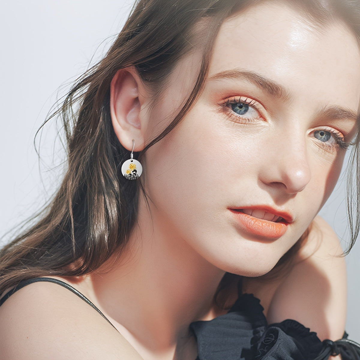 Charming Earring for Any Occasion