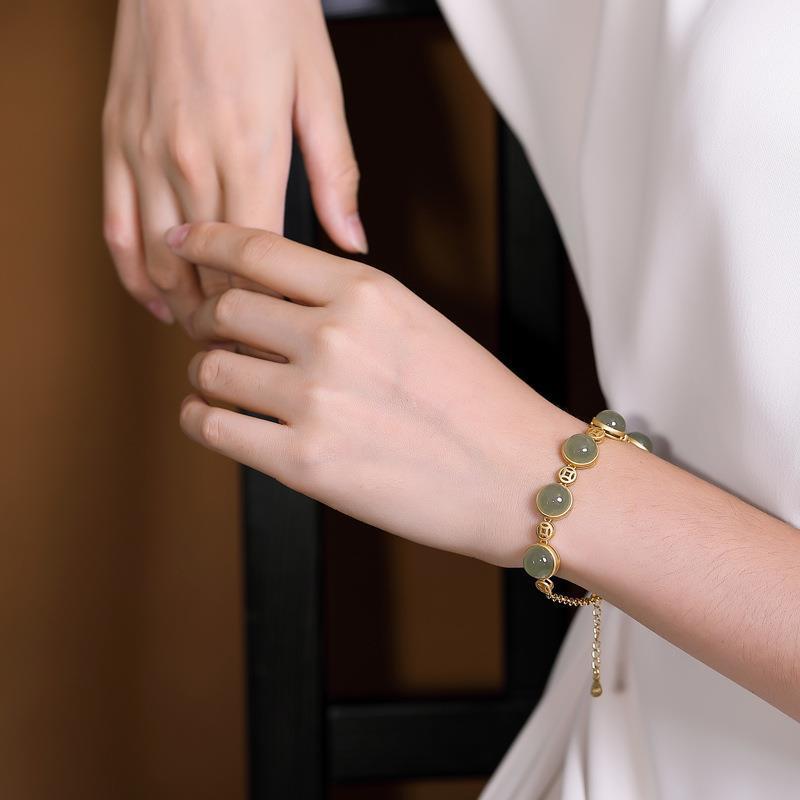 Romantic Silver Bracelet for Special Moments
