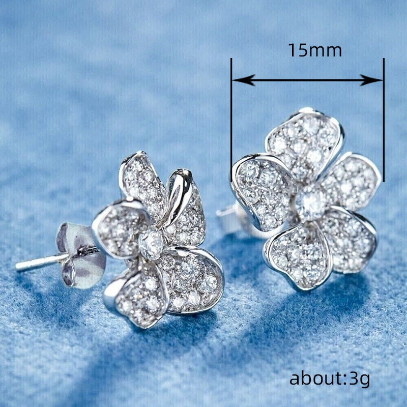 Elegant Earring for Every Occasion
