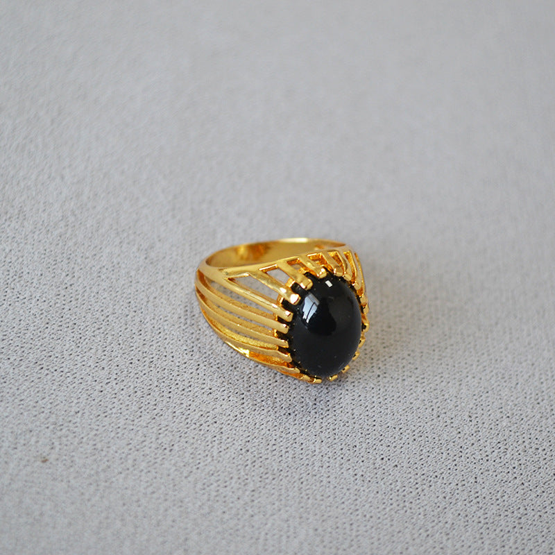Charming Gold Ring for Any Occasion