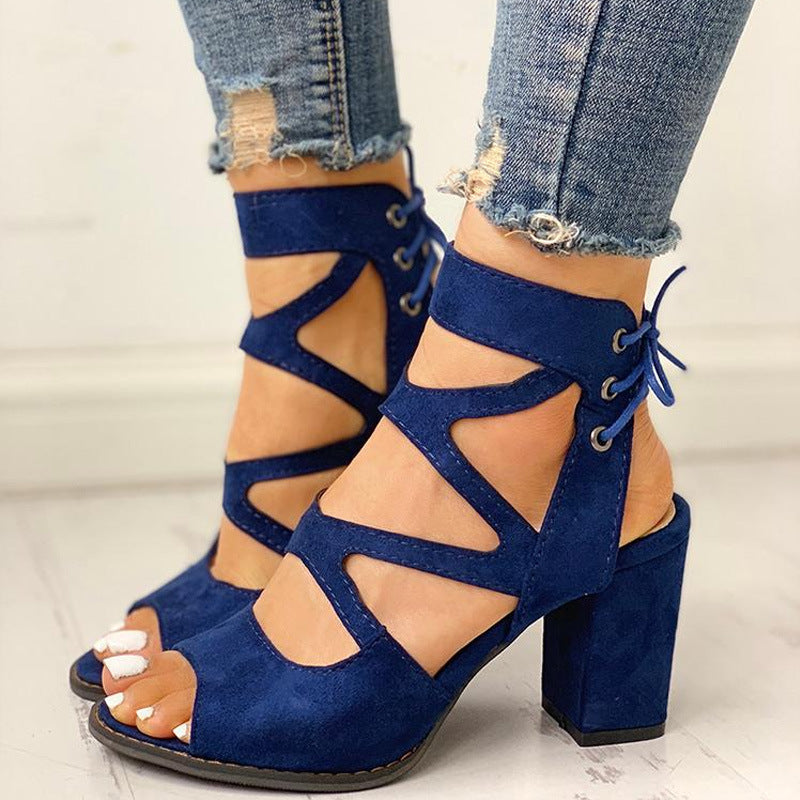Chic Orthopedic Sandals with Unique Design
