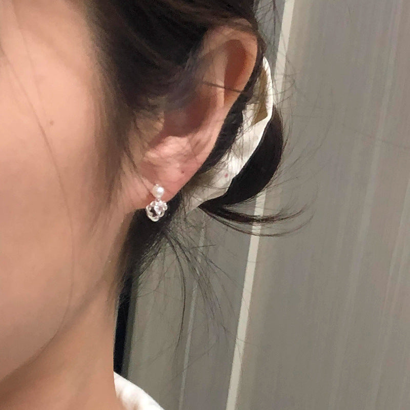 Stunning Pearl Earring for Daily Wear