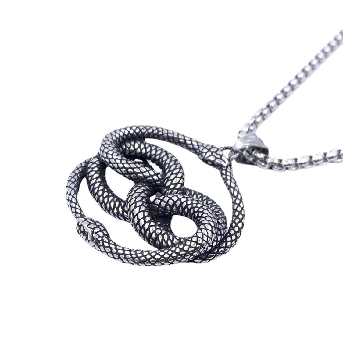 Classic Pendant with Timeless Appeal