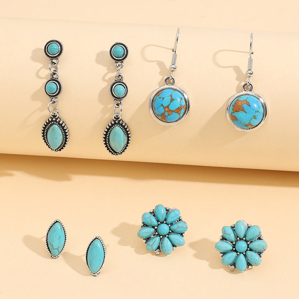 Classic Set with Timeless Appeal