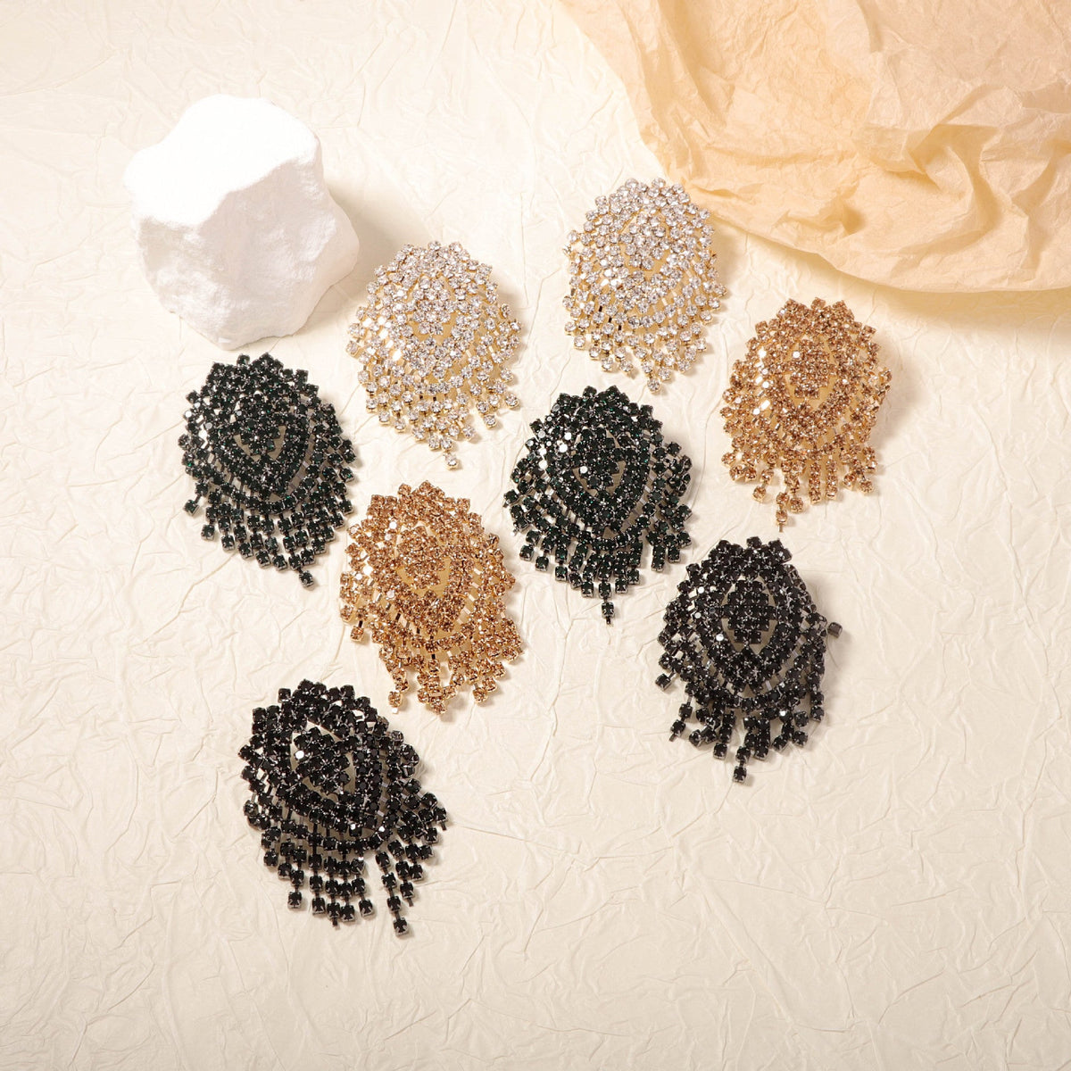 Charming Earring for Any Occasion