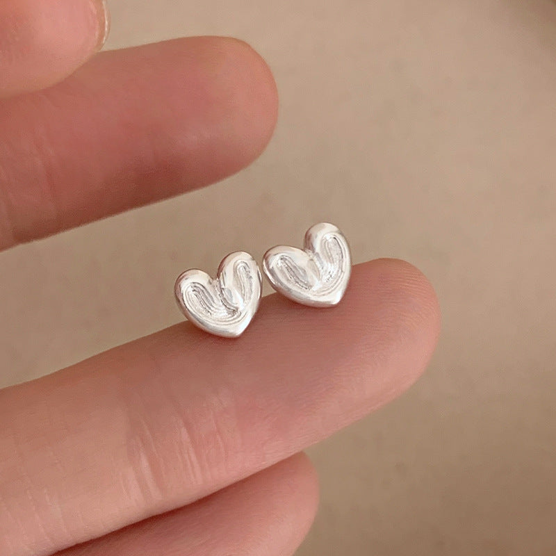 Charming Piece for Any Occasion