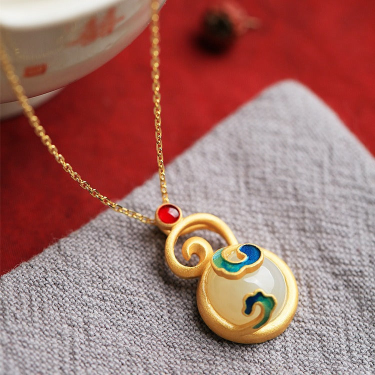 Elegant Silver Necklace for Every Occasion